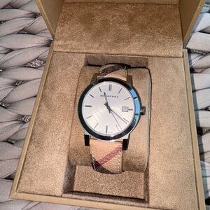 Authentic Burberry BU9025 City Haymarket Stainless Steel Women's Watch